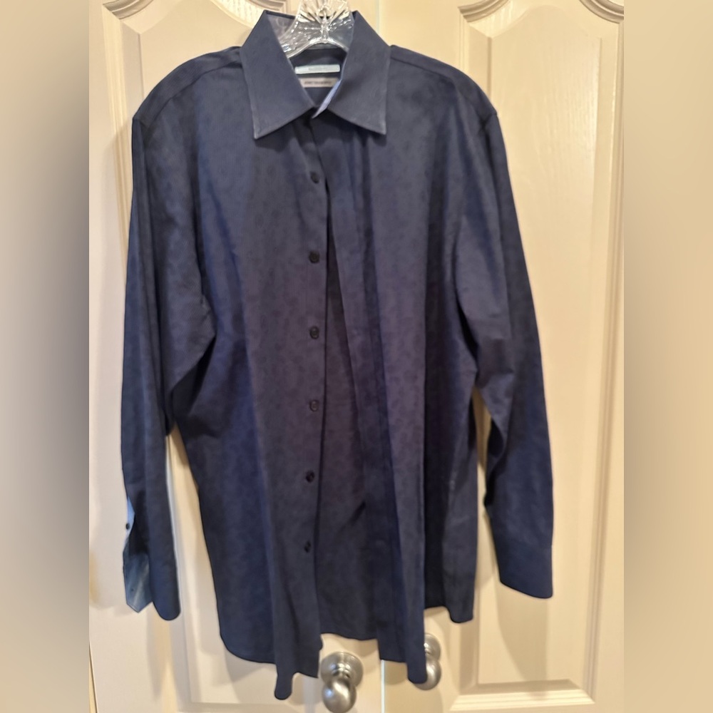 Men’s button down